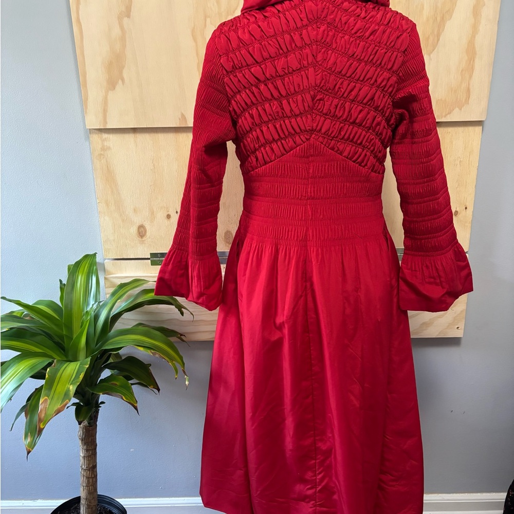 Chic Red Women's Trench Coat - Picture 3 of 8